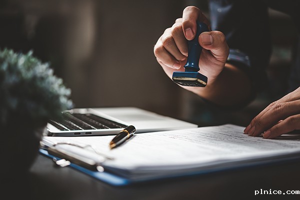 委托书翻译去哪里盖章?